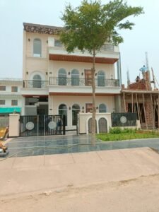 250 sq yd hous e for sale in Mohali